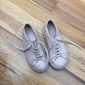 COMMON PROJECTS blush pink kids sneaker size 29